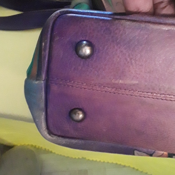 Handbag - Picture 6 of 6